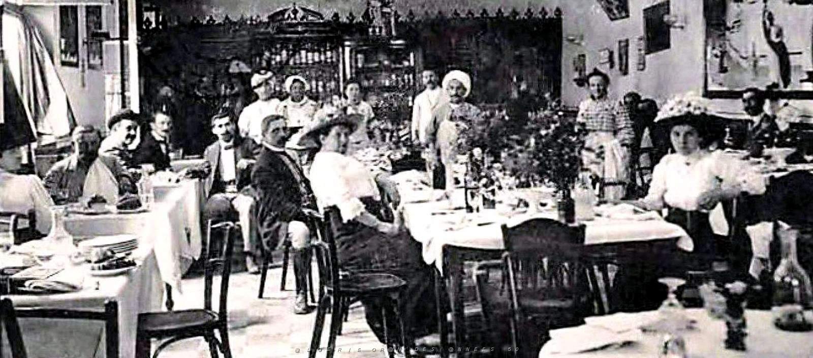 2163- Blida - Gorges de la Chiffa - Ruisseau des Singes - Hotel2 - 1914.jpg